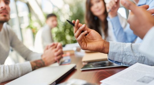 Leasys et Igor Dumas à l'honneur dans Caradisiac sur les enjeux d'électrification des flottes
