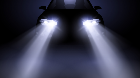 Spia anabbaglianti: a cosa serve e come si distingue dagli abbaglianti